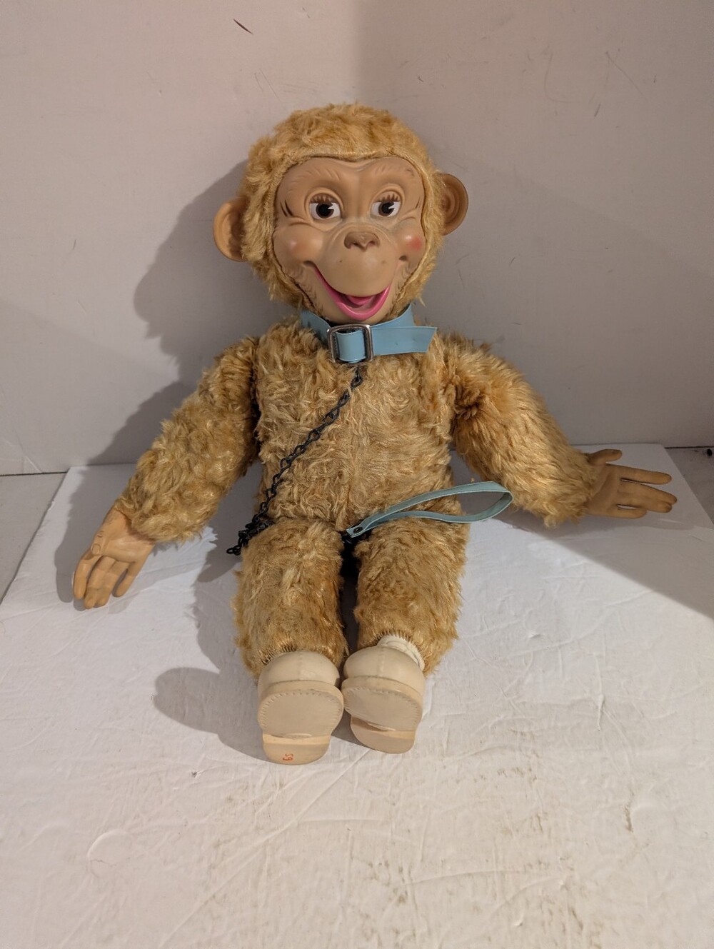 Blue Ribbon Vintage Zippy The Chimp Blue Collar Rubber Face 1950/60's